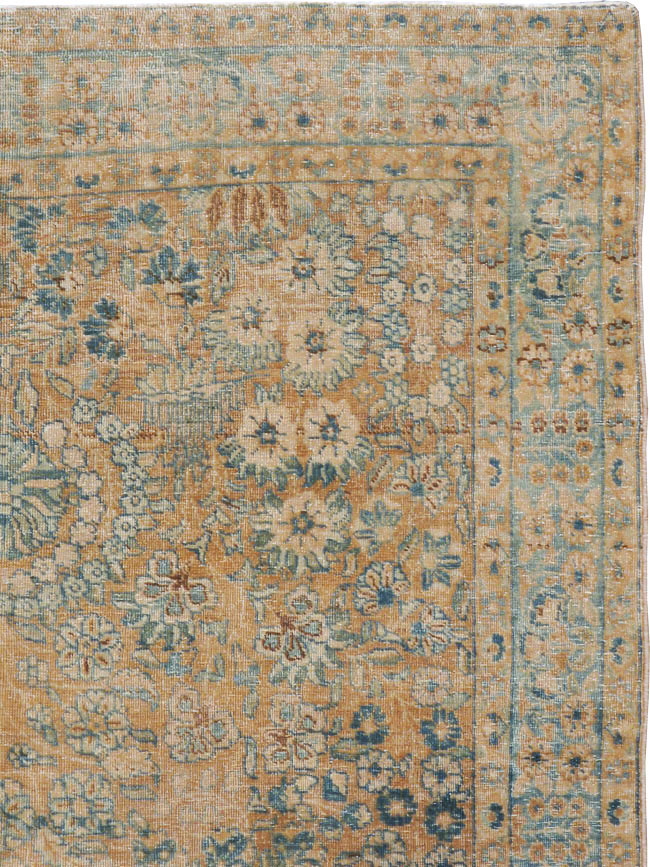 Antique Persian Tabriz Rug, No.16311 - Gsblank