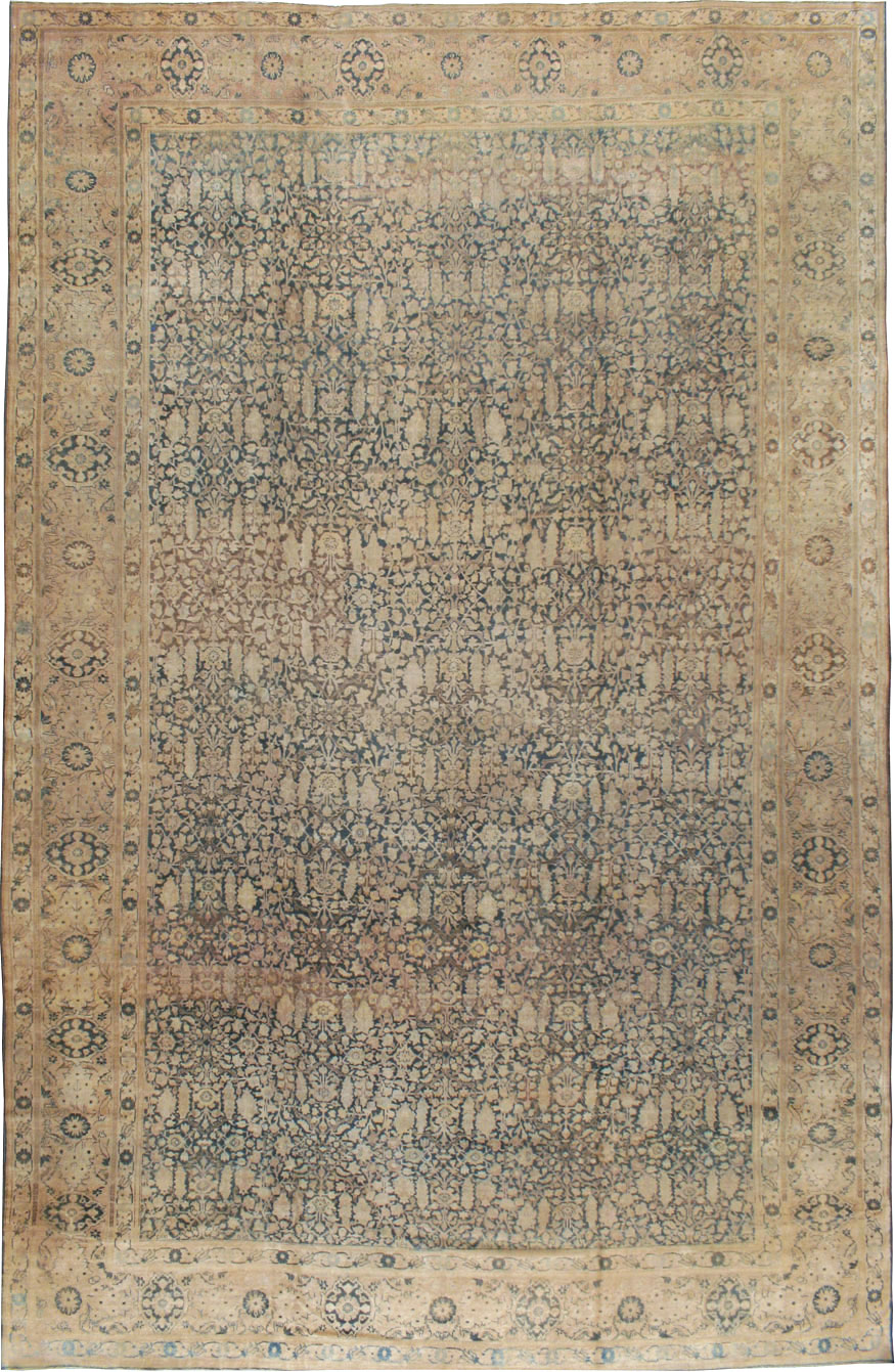 Antique Persian Tabriz Carpet, No.16410 - Gsblank