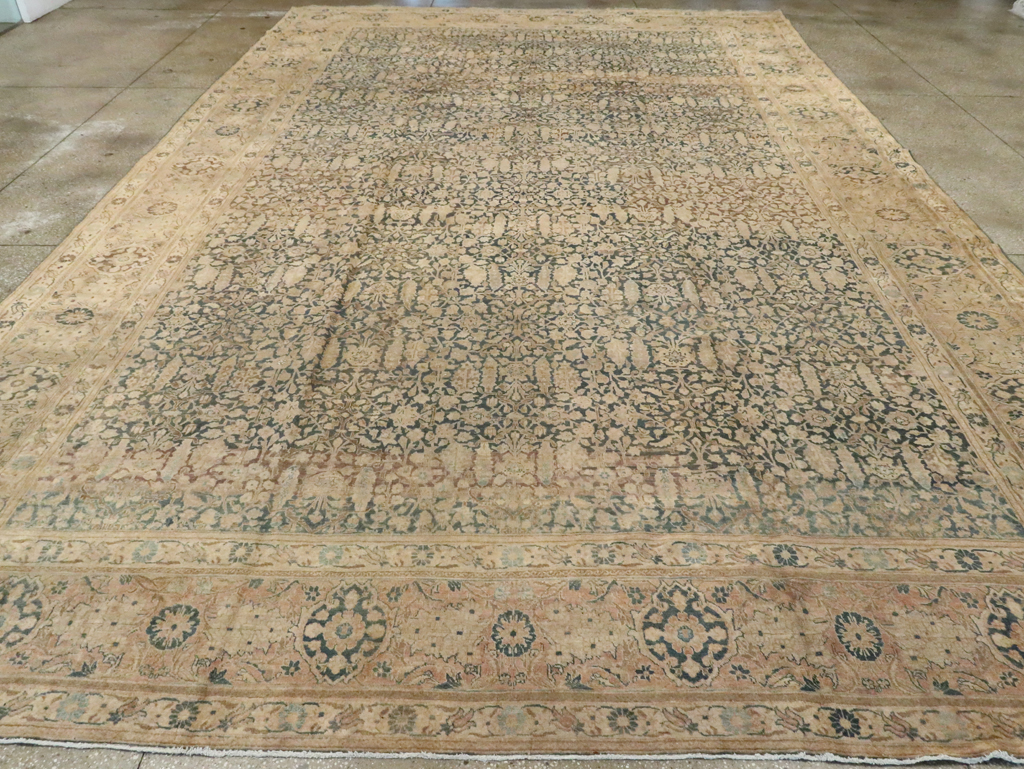 Antique Persian Tabriz Carpet, No.16410 - Gsblank