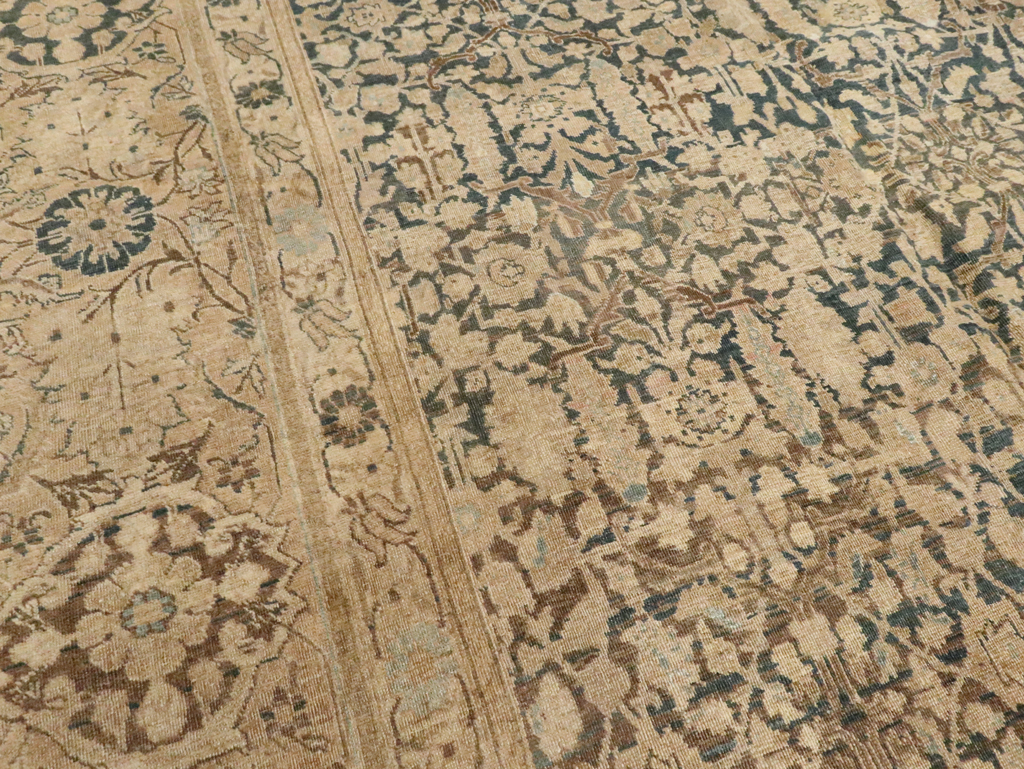Antique Persian Tabriz Carpet, No.16410 - Gsblank