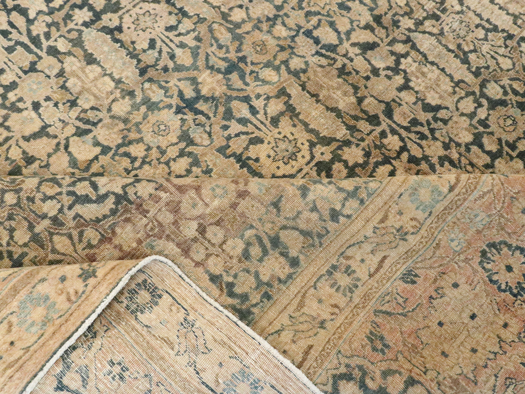 Antique Persian Tabriz Carpet, No.16410 - Gsblank