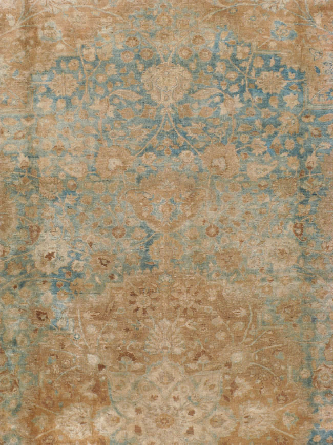 Antique Persian Tabriz Carpet, No.16411 - Gsblank