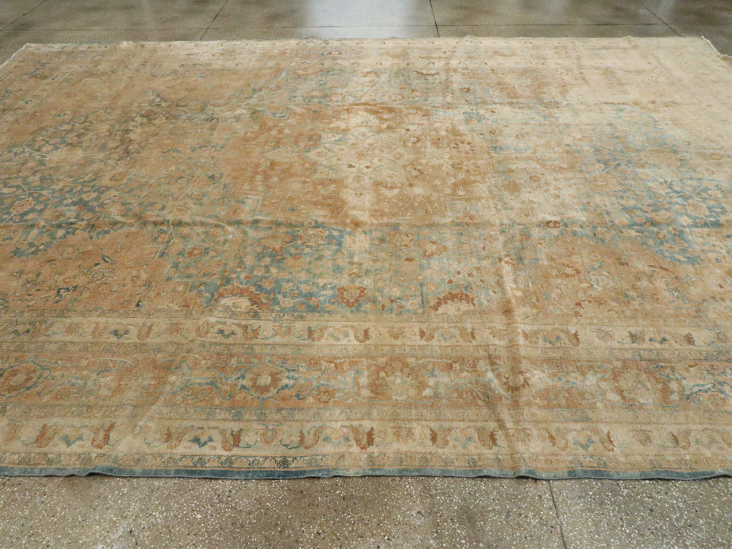 Antique Persian Tabriz Carpet, No.16411 - Gsblank