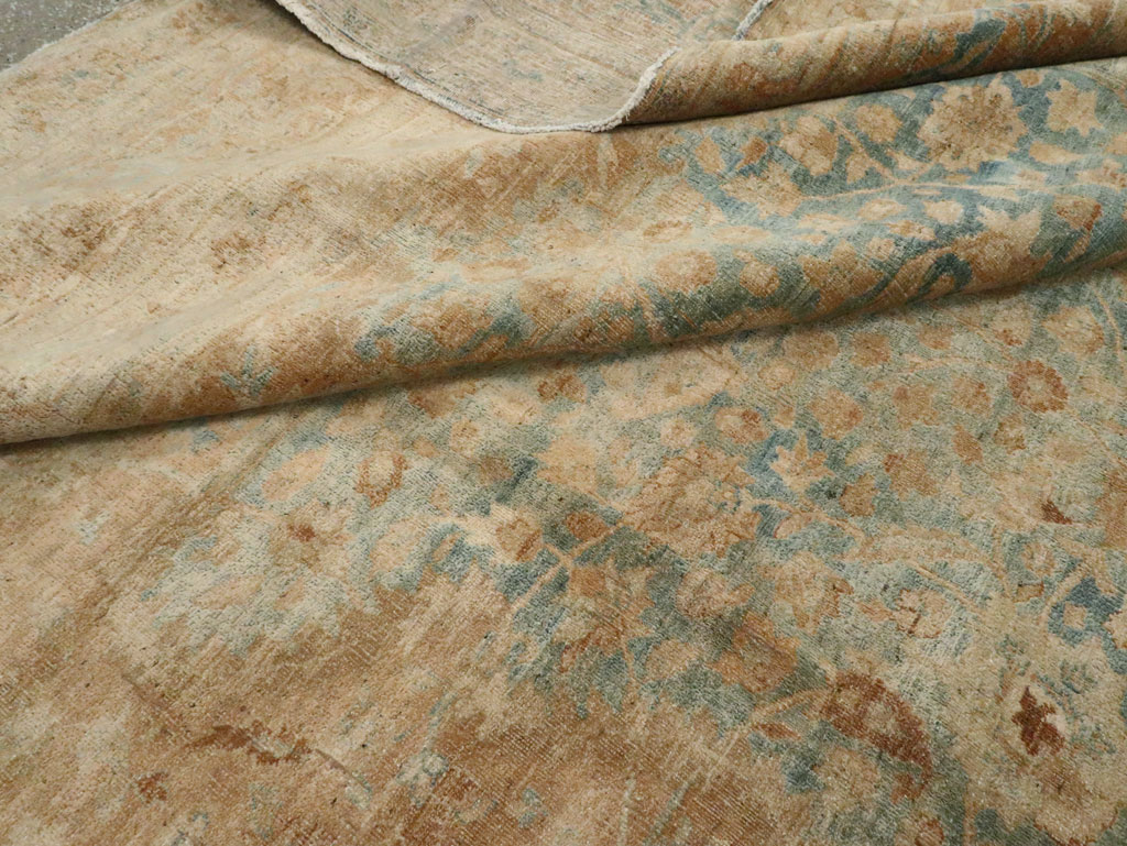 Antique Persian Tabriz Carpet, No.16411 - Gsblank
