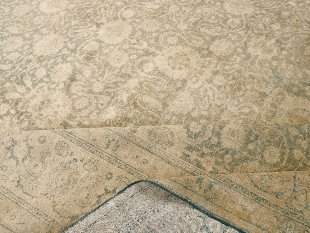 Antique Persian Tabriz Carpet, No.16413 - Gsblank