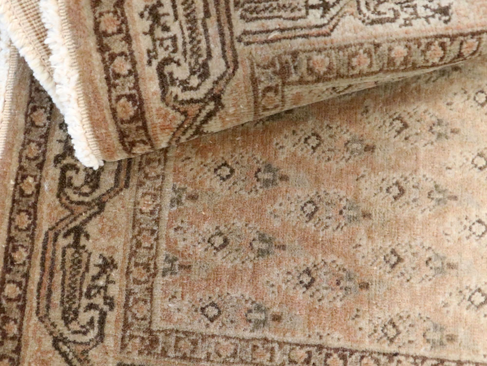 Antique Persian Tabriz Rug, No.16463 - Gsblank