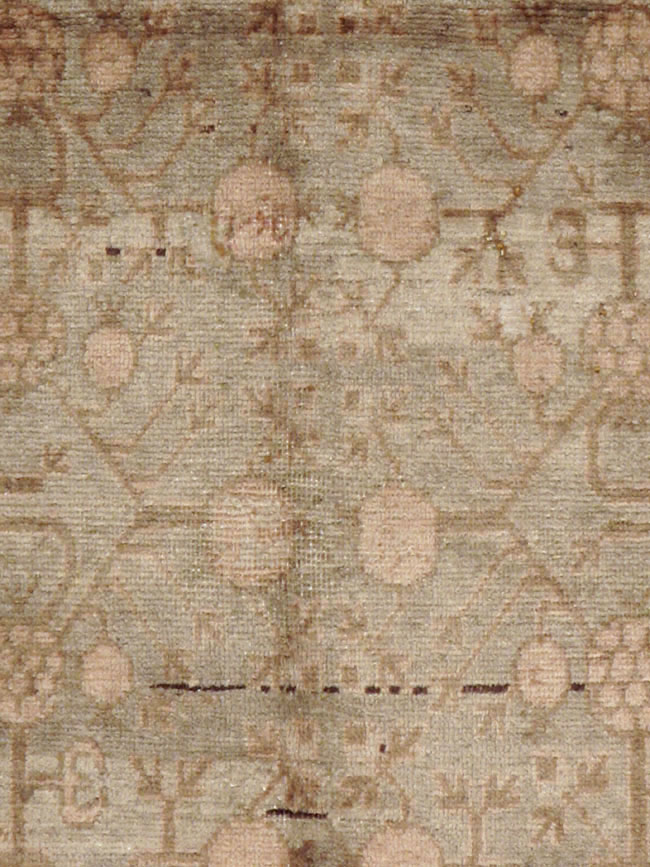 Vintage East Turkestan Khotan Rug, No.16473 - Gsblank