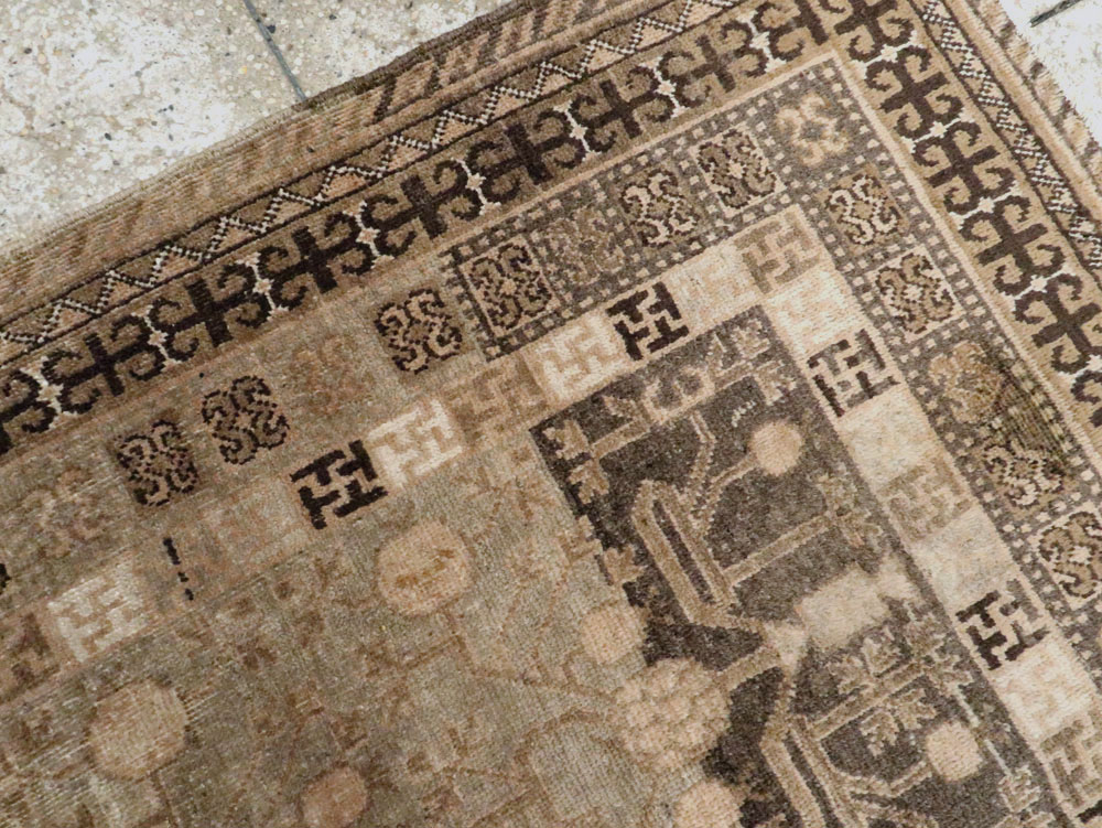 Vintage East Turkestan Khotan Rug, No.16473 - Gsblank