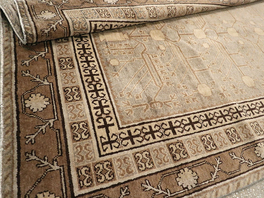 Vintage East Turkestan Khotan Carpet, No.16476 - Gsblank