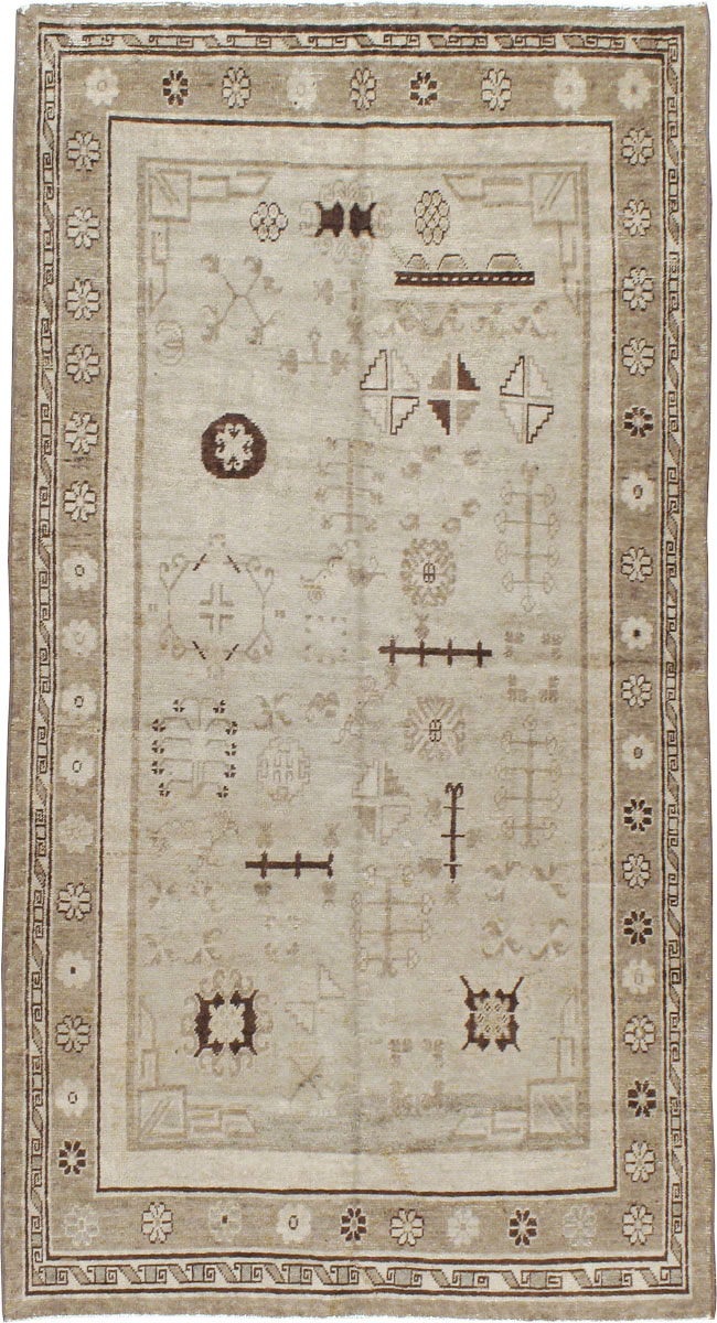 Vintage East Turkestan Khotan Rug, No.16482 - Gsblank