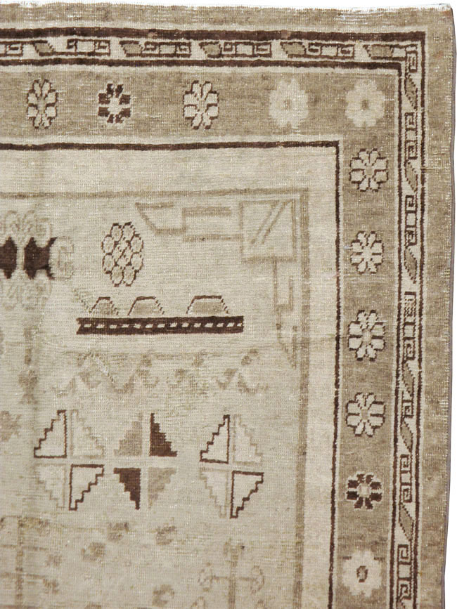 Vintage East Turkestan Khotan Rug, No.16482 - Gsblank