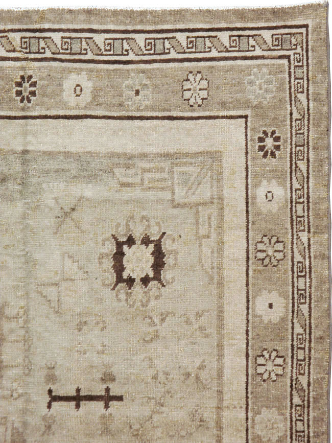 Vintage East Turkestan Khotan Rug, No.16482 - Gsblank
