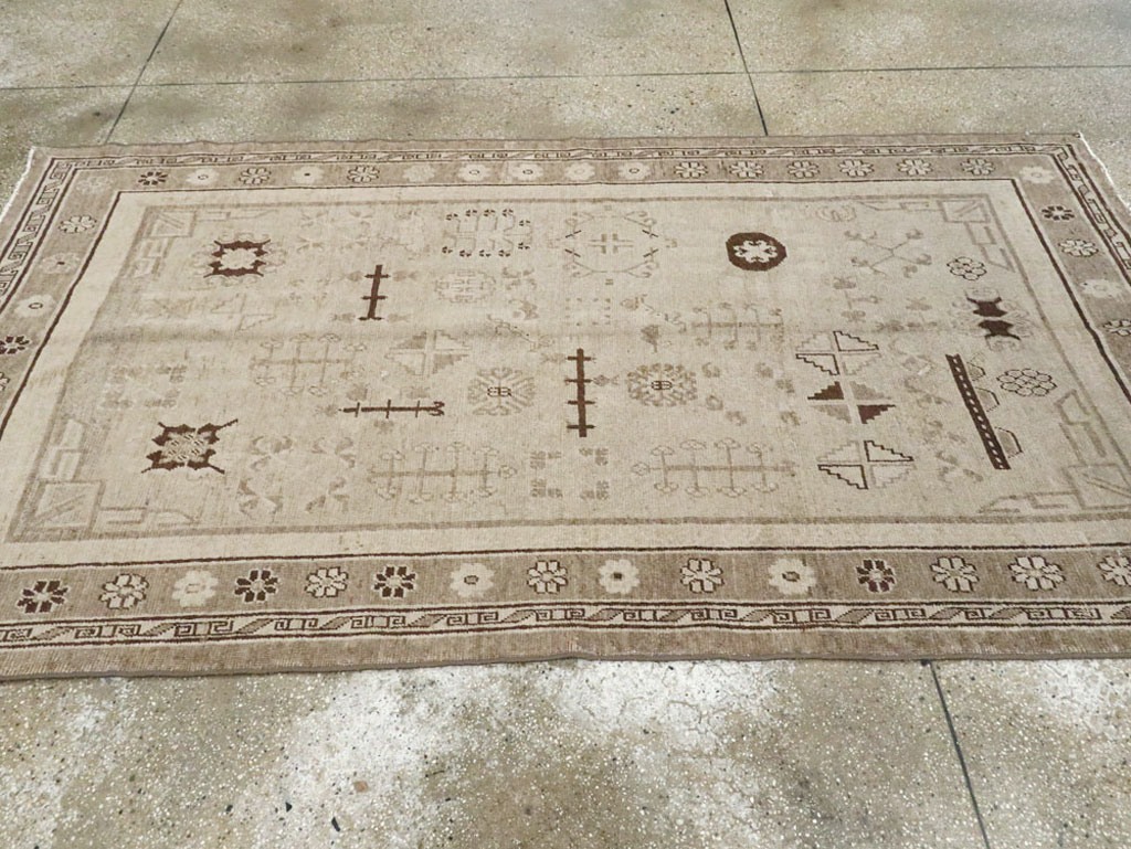 Vintage East Turkestan Khotan Rug, No.16482 - Gsblank