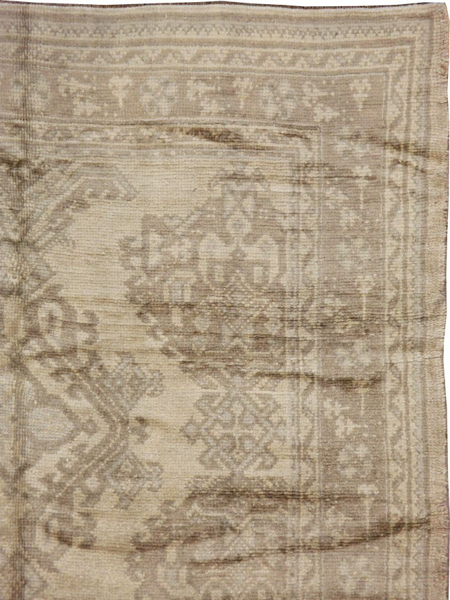 Antique Turkish Oushak Carpet, No.16519 - Gsblank