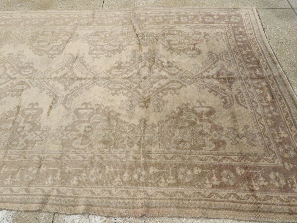 Antique Turkish Oushak Carpet, No.16519 - Gsblank