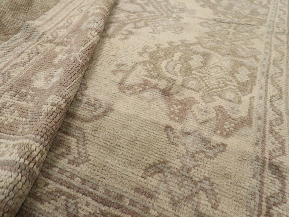 Antique Turkish Oushak Carpet, No.16519 - Gsblank