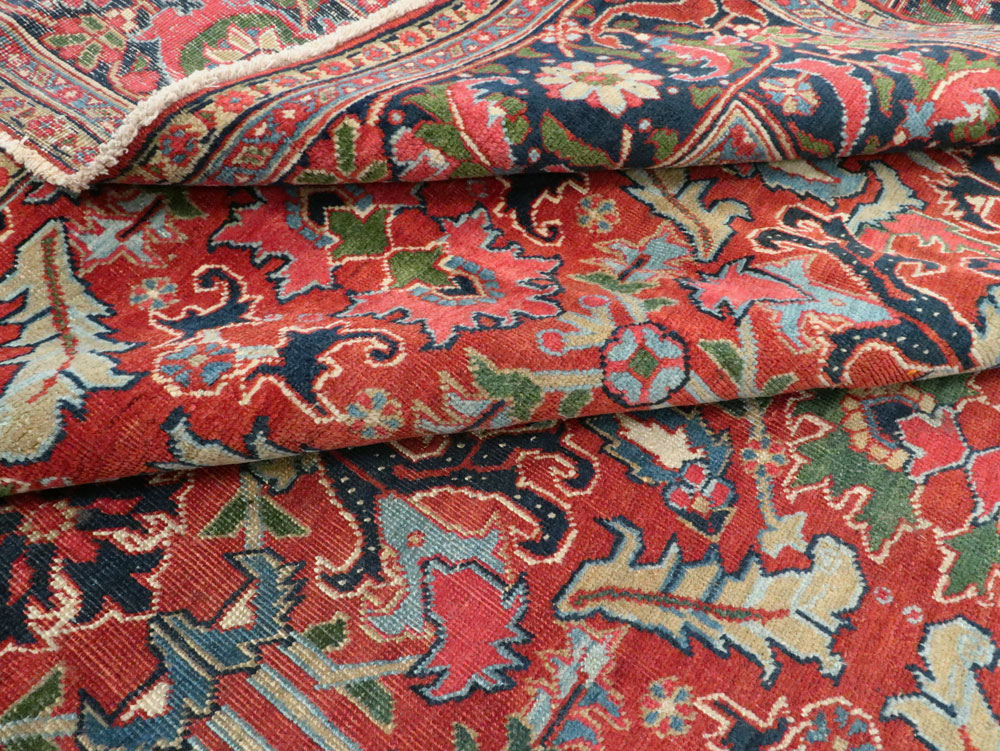 Antique Persian Heriz Carpet, No.16563 - Gsblank