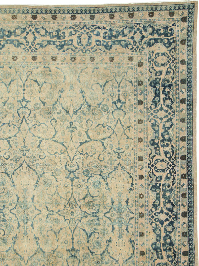 Antique Persian Tabriz Carpet, No.16566 - Gsblank