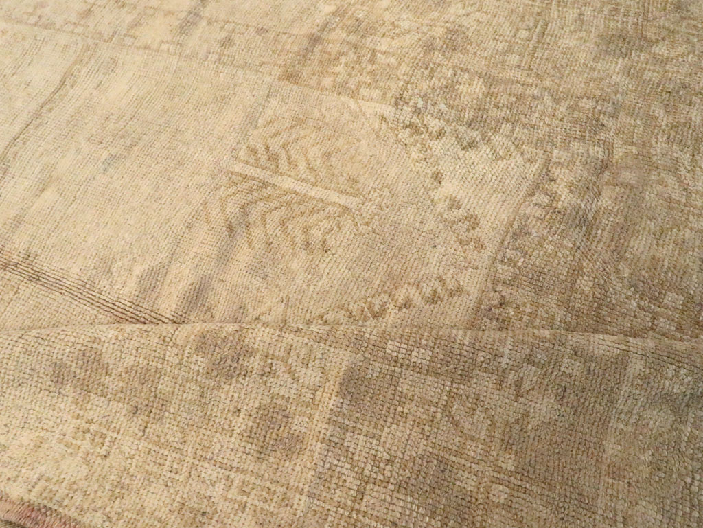 Antique Turkish Oushak Gallery Rug, No.16567 - Gsblank