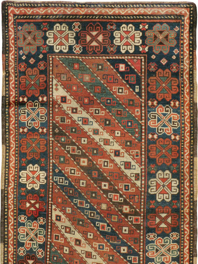Antique Caucasian Kazak Rug, No.16583 - Gsblank