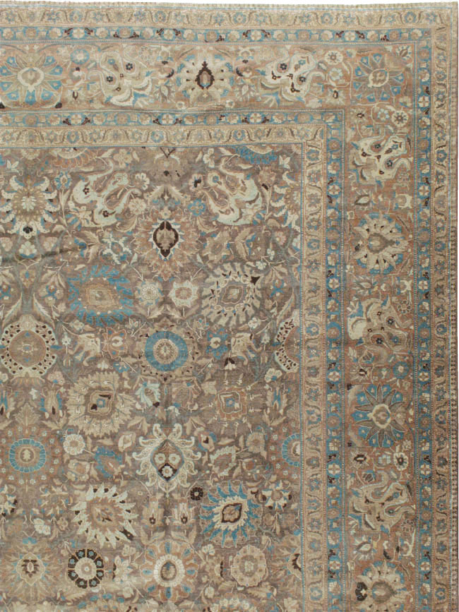 Antique Persian Tabriz Carpet, No.16616 - Gsblank