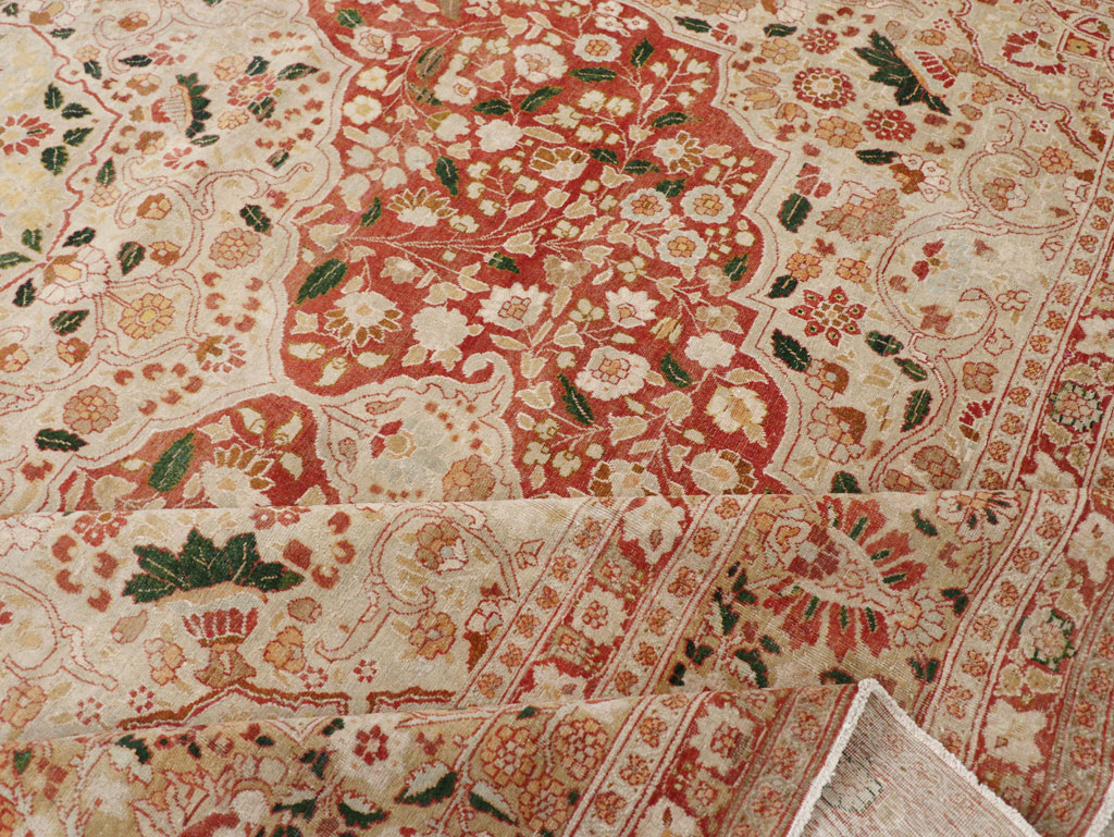 Antique Persian Tabriz Carpet, No.16633 - Gsblank