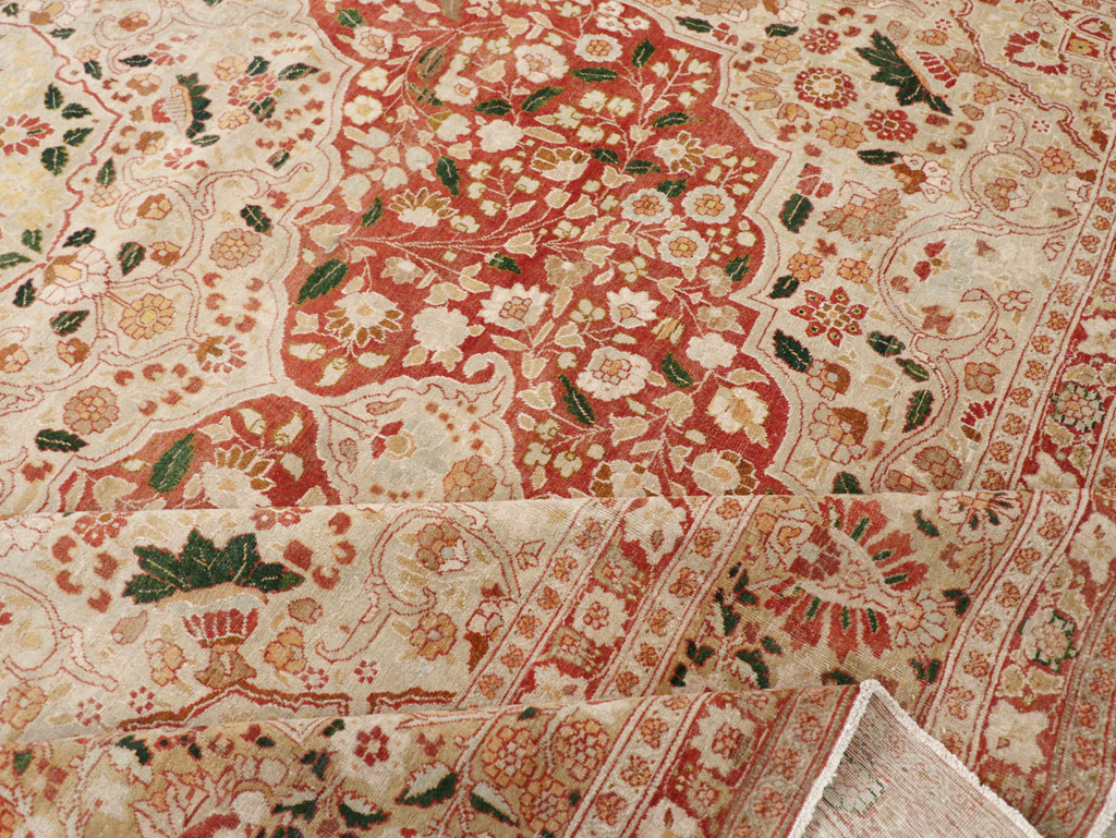Antique Persian Tabriz Carpet, No.16633 - Gsblank