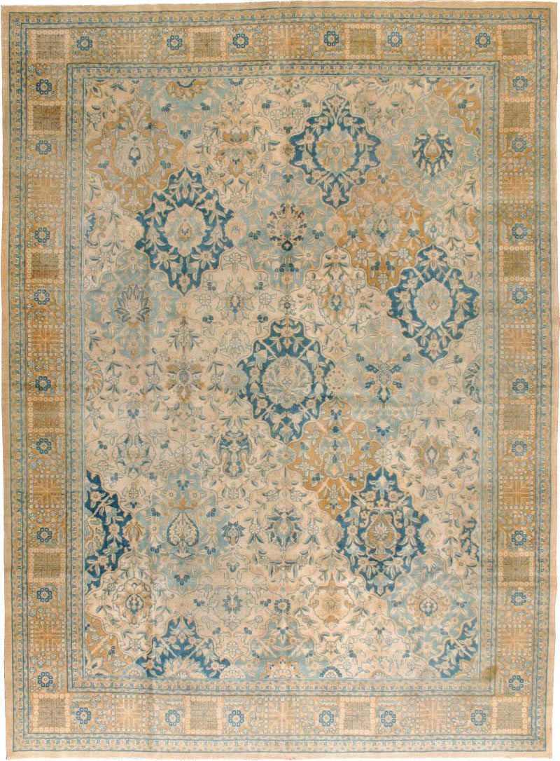 Antique Persian Tabriz Carpet, No.16670 - Gsblank