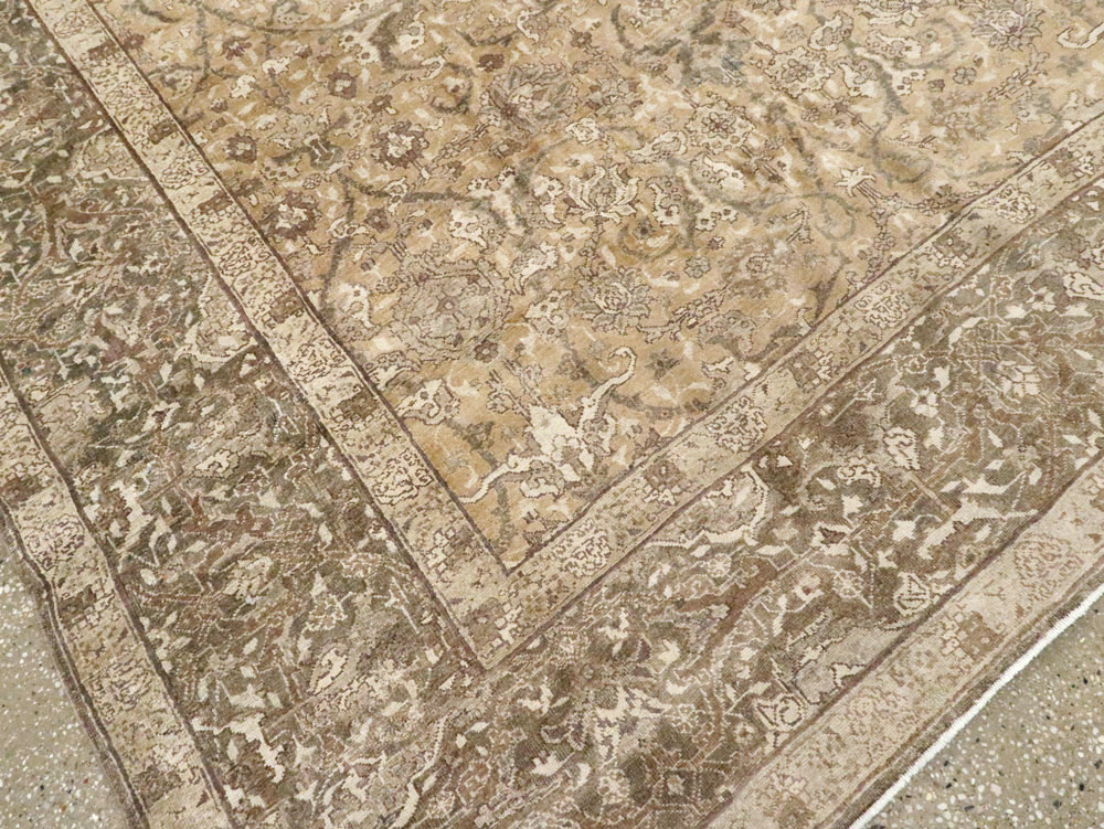 Antique Persian Tabriz Carpet, No.16671 - Gsblank