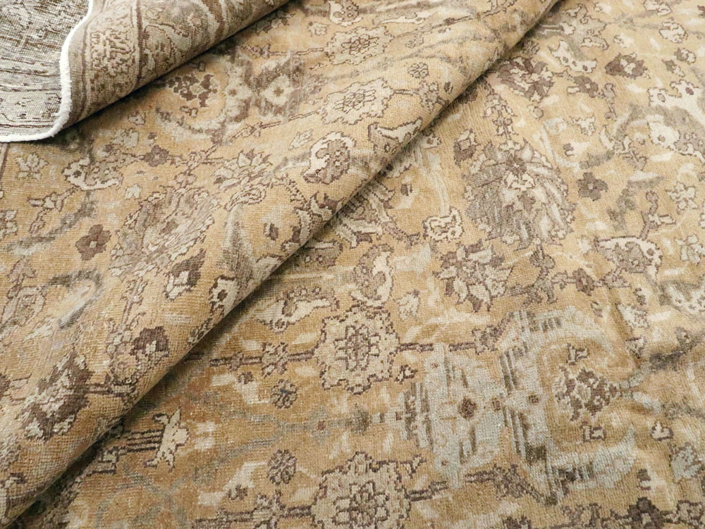 Antique Persian Tabriz Carpet, No.16671 - Gsblank