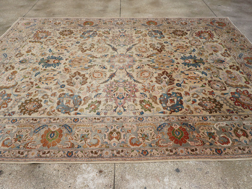 Antique Persian Tabriz Carpet, No.16672 - Gsblank