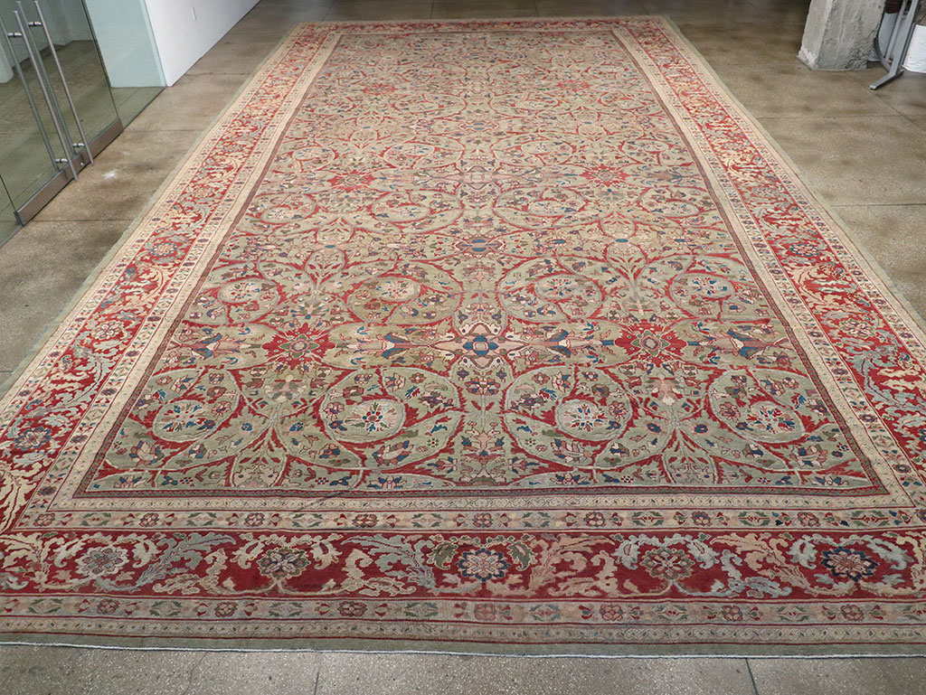 Antique Persian Sultanbad Carpet, No.16722 - Gsblank