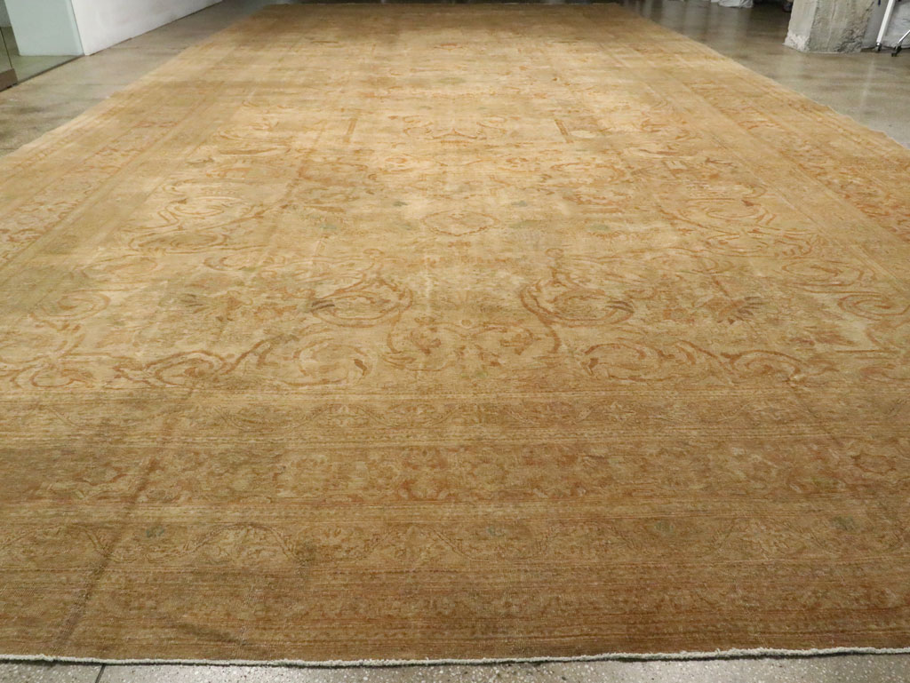 Antique Persian Mashad Carpet, No.16734 - Gsblank