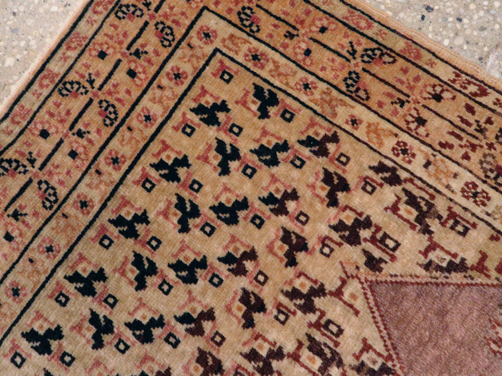 Antique Turkish Sivas Rug, No.16778 - Gsblank
