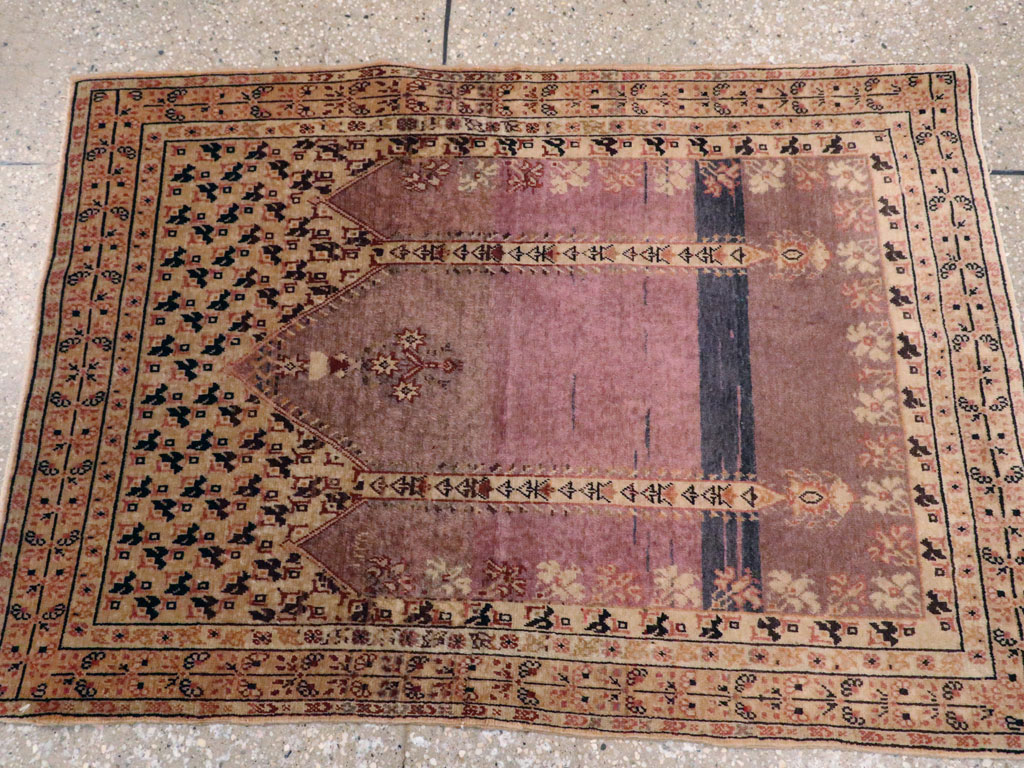 Antique Turkish Sivas Rug, No.16778 - Gsblank