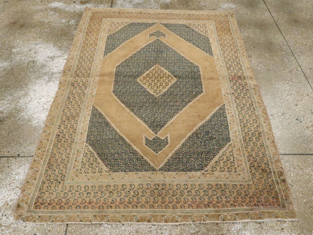 Vintage Persian Tabriz Rug, No.16800 - Gsblank