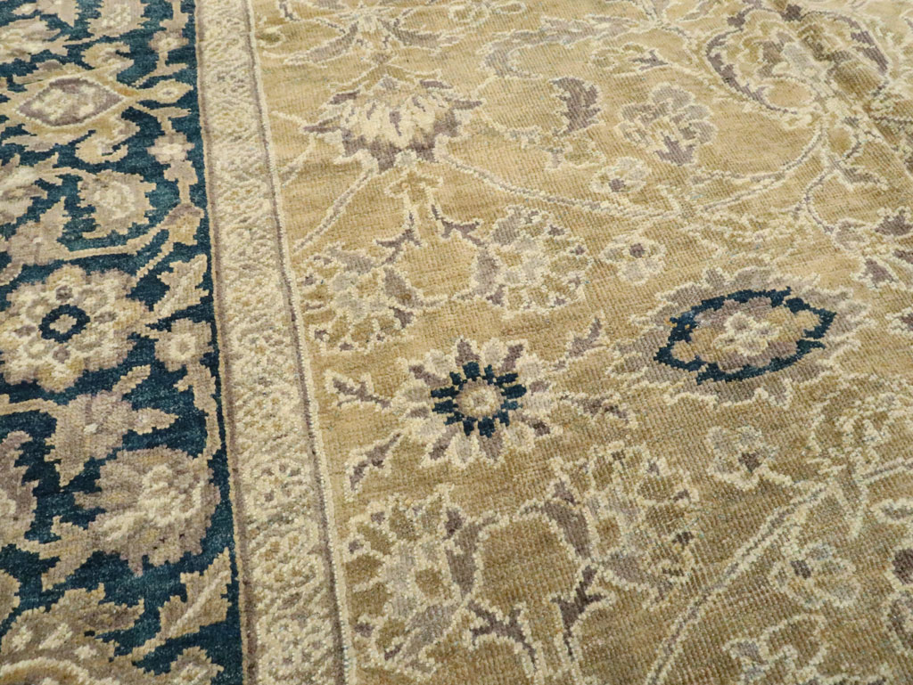 Antique Persian Mahal Carpet, No.16803 - Gsblank