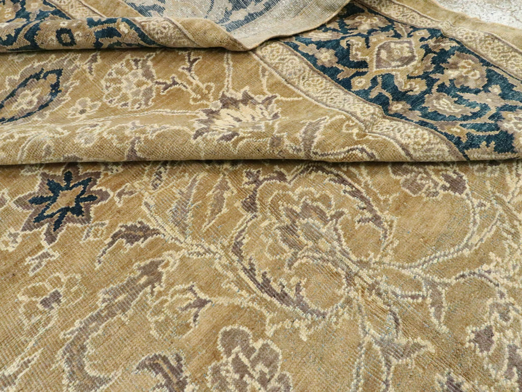 Antique Persian Mahal Carpet, No.16803 - Gsblank