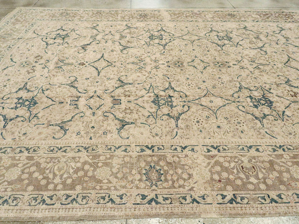 Antique Persian Tabriz Carpet, No.16805 - Gsblank