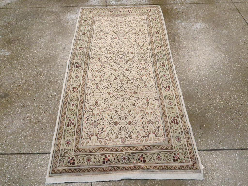 Vintage Turkish Sivas Rug, No.16812 - Gsblank