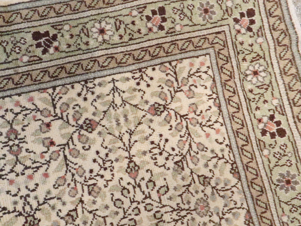 Vintage Turkish Sivas Rug, No.16812 - Gsblank