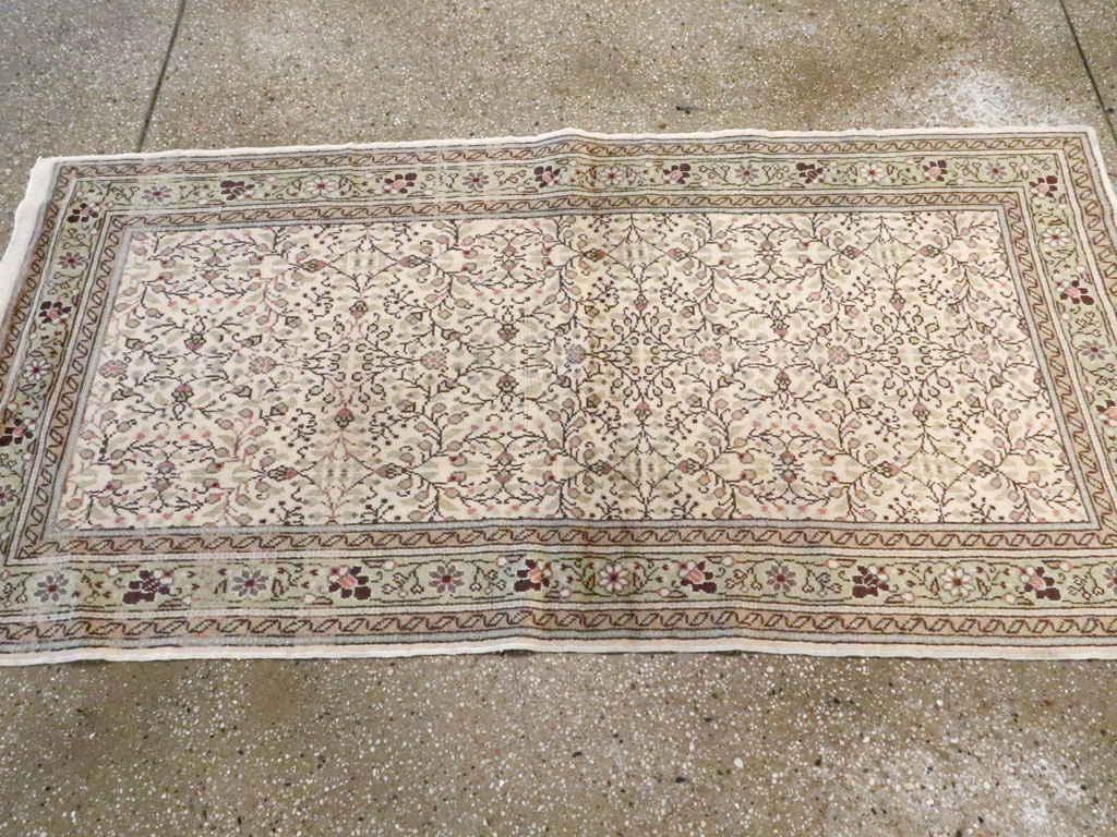 Vintage Turkish Sivas Rug, No.16812 - Gsblank