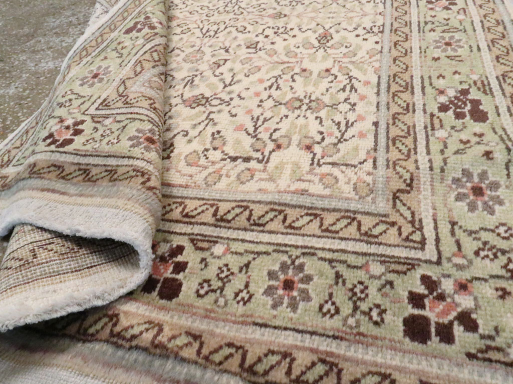 Vintage Turkish Sivas Rug, No.16812 - Gsblank