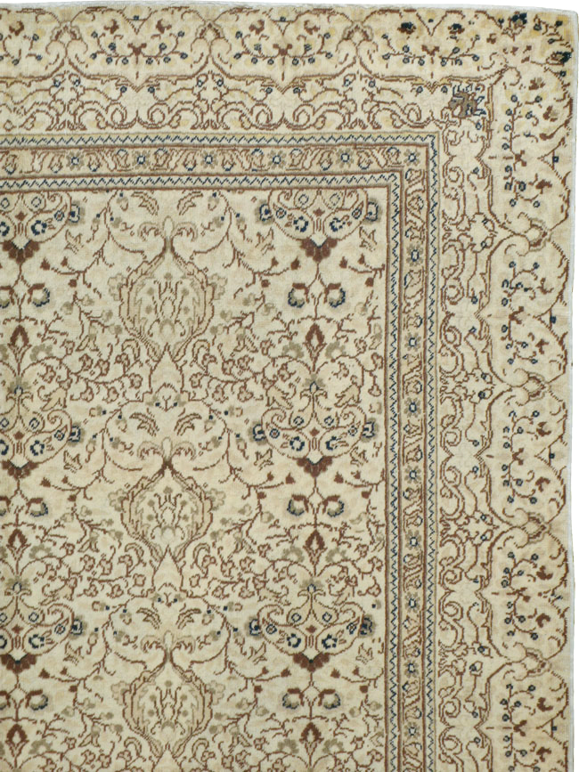 Vintage Turkish Sivas Carpet, No.16818 - Gsblank