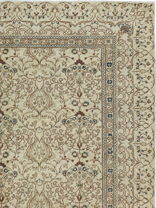 Vintage Turkish Sivas Carpet, No.16818 - Gsblank