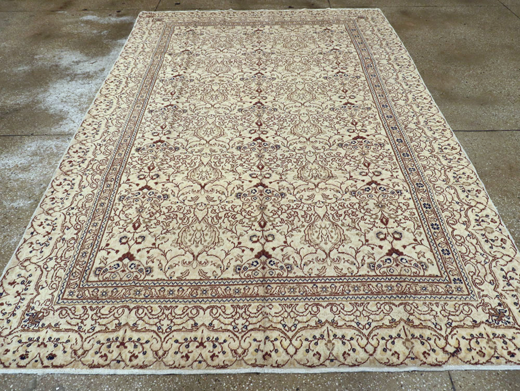 Vintage Turkish Sivas Carpet, No.16818 - Gsblank