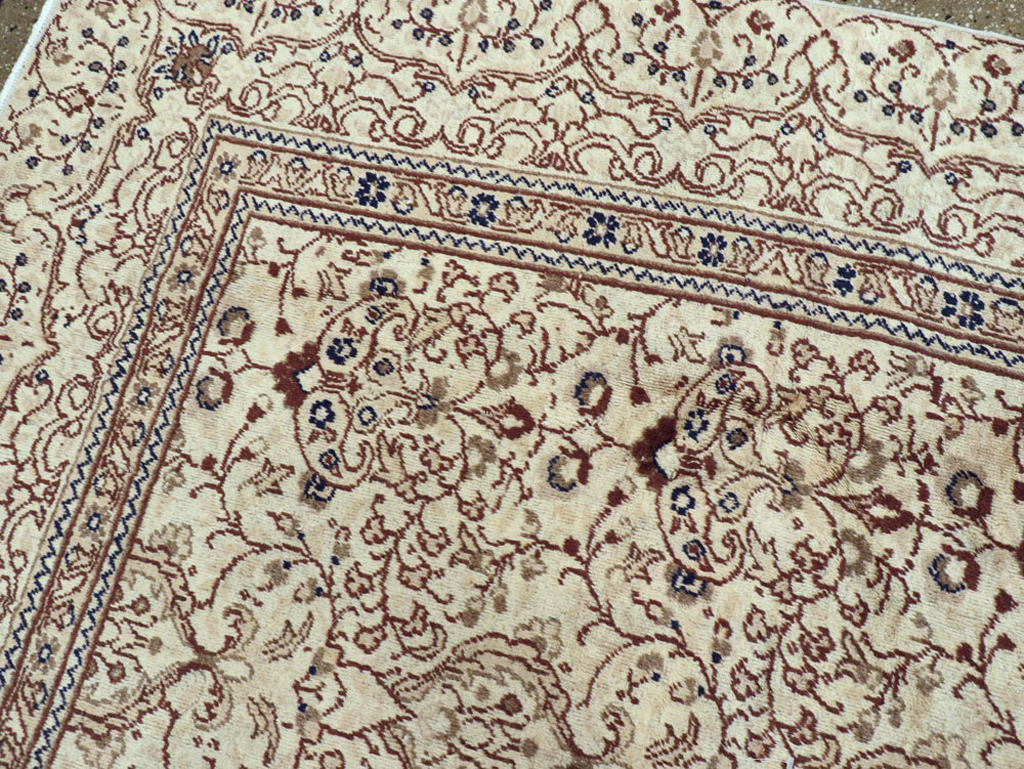 Vintage Turkish Sivas Carpet, No.16818 - Gsblank
