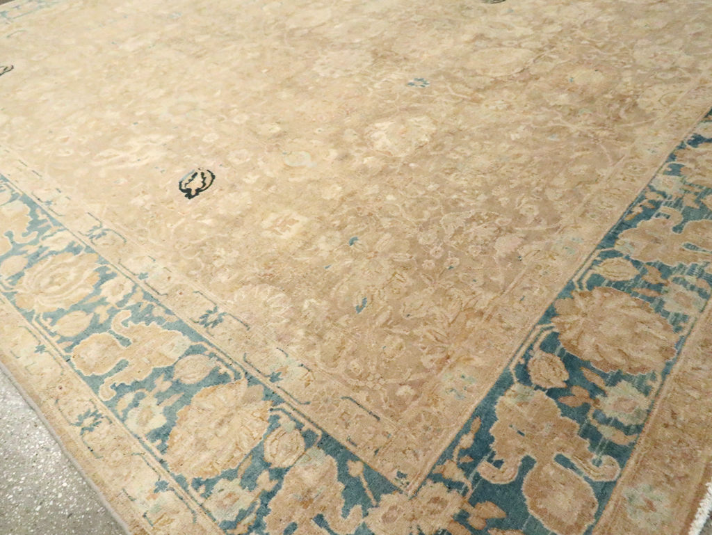 Antique Persian Tabriz Carpet, No.16828 - Gsblank