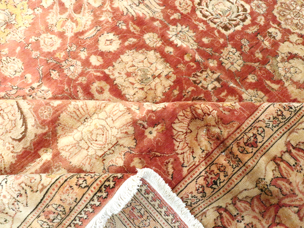 Antique Persian Tabriz Carpet, No.16842 - Gsblank