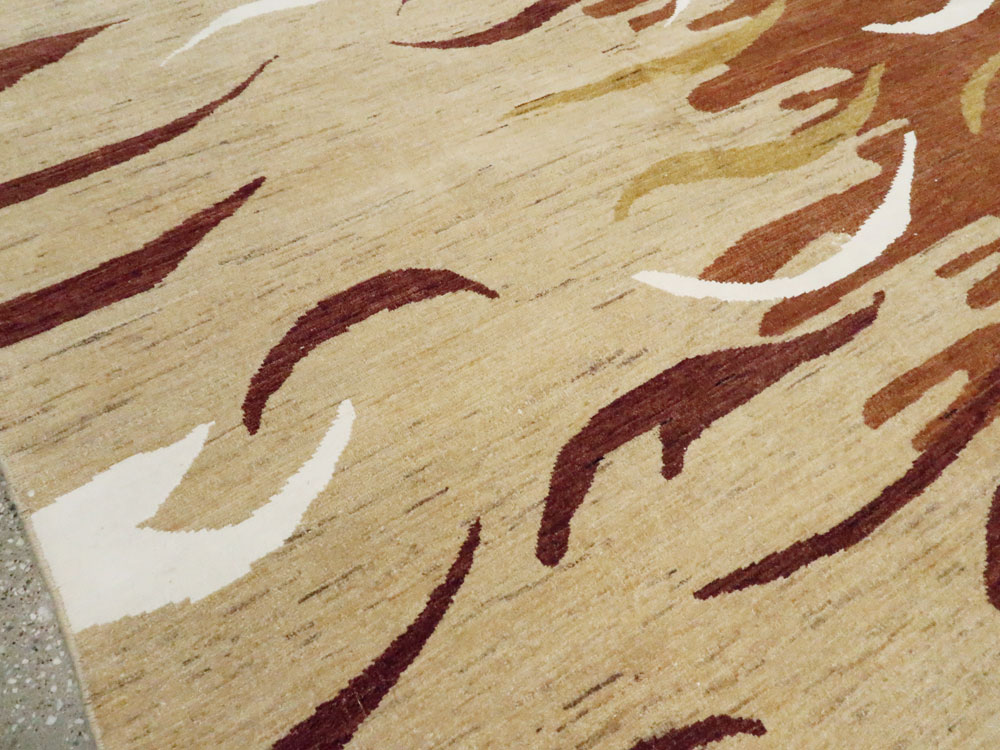 Modern Persian Tabriz Carpet, No.16856 - Gsblank